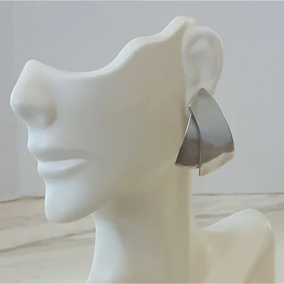 ANNE FORBES Modernist 925 Sterling Silver Triangle Double Panel Post Earrings
